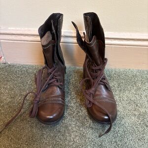 Brown Leather Lace-Up Boots